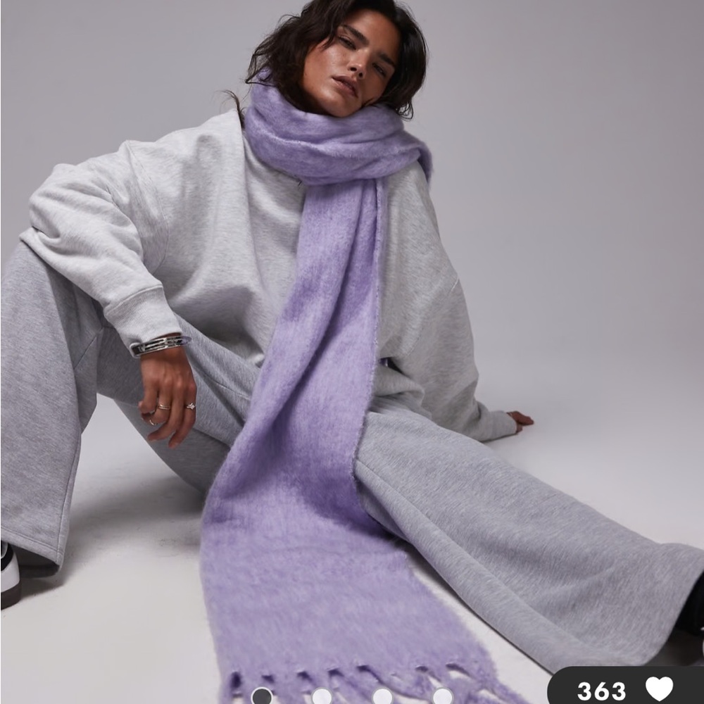 NWT True North Lavender Oversized Scarf with Tassels